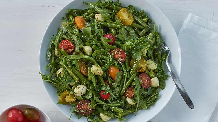 Green Bean, Arugula, and Fresh Mozzarella Salad